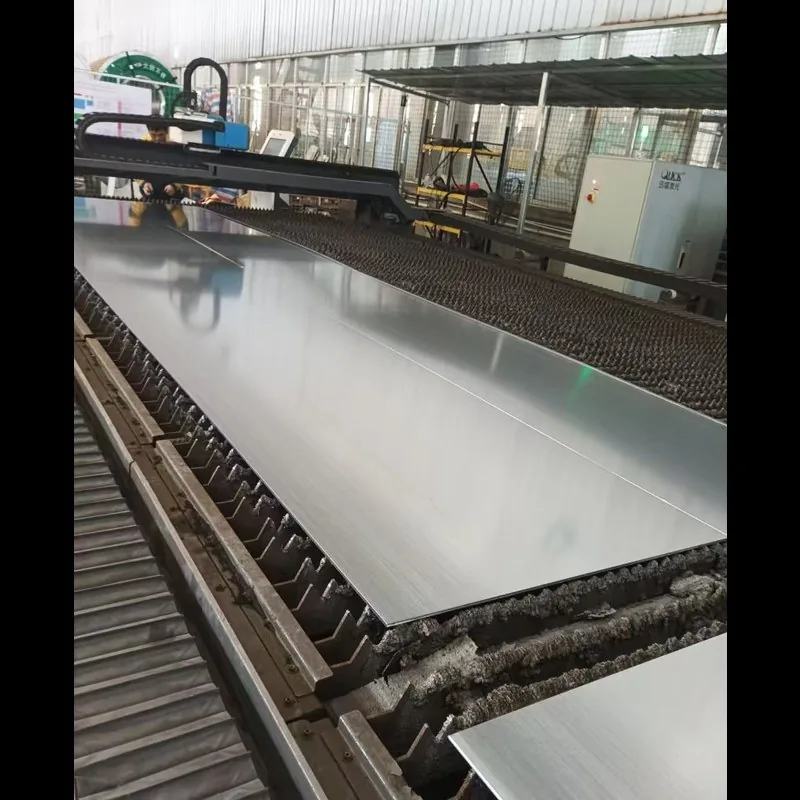 316L vs 304 Stainless Steel: Why Molybdenum Makes All the Difference