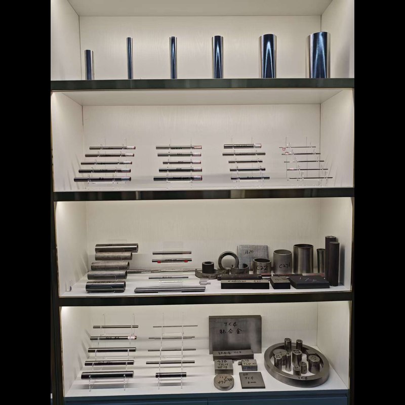 Titanium Grade 2 vs Grade 5: Commercially Pure Titanium vs Ti-6Al-4V