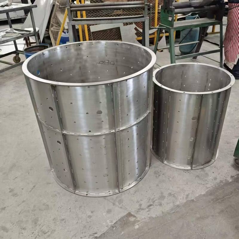 Nickel Alloy Pipe and Tube: Seamless vs Welded