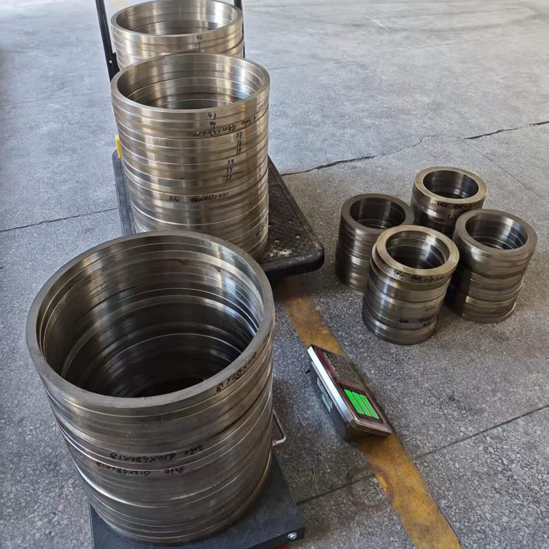 Which Alloy Resists Seawater Best? 316L to Titanium